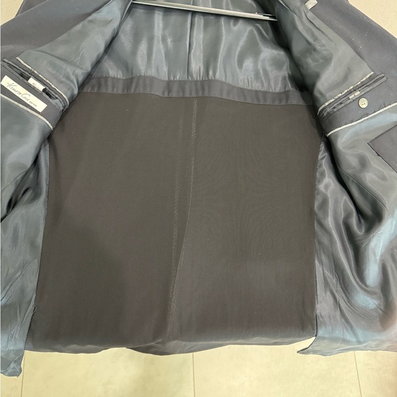 KENNETH COLE men’s Dark Navy sport Jacket. Size 43L.  100% wool. - Picture 6 of 7